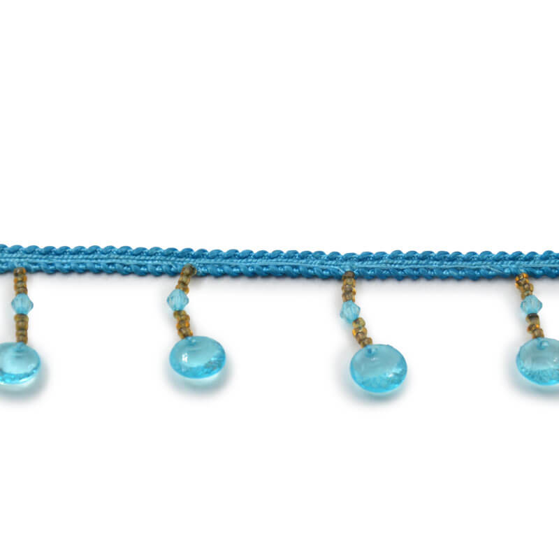 tira decorativa con colgantes brillantes