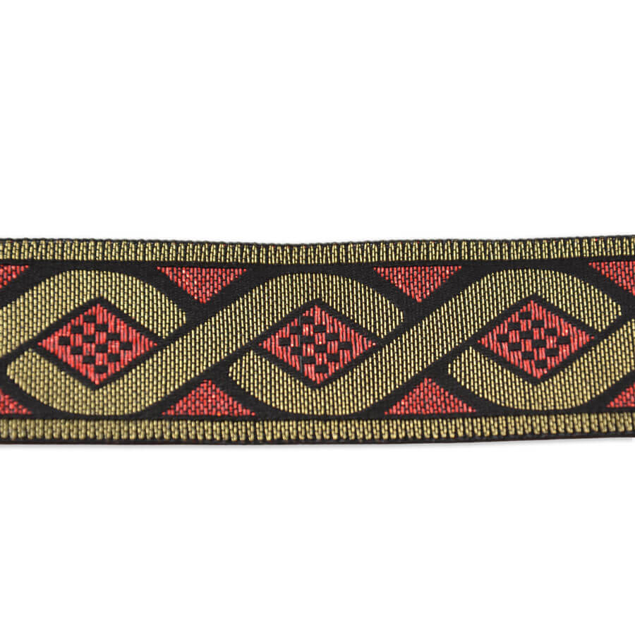 Galón jacquard geométrico de 3 cm con detalles oro y rojo.
