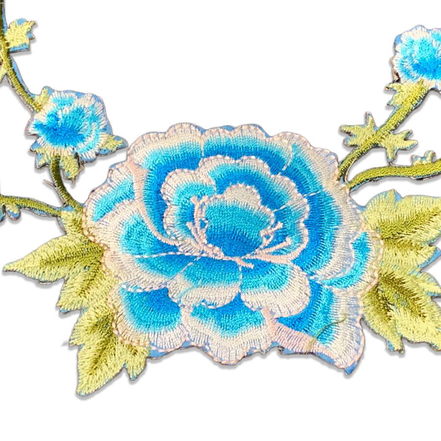 Parche floral azul para moda y accesorios