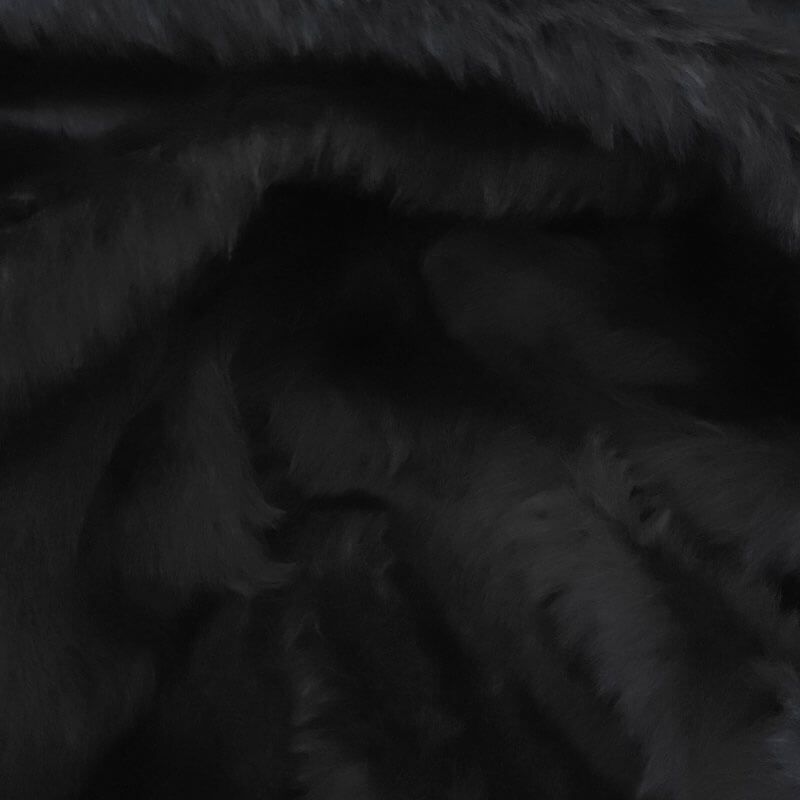 pelo sintético negro para vestuario