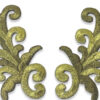 Detalle de apliques bordados oro con relieve textil