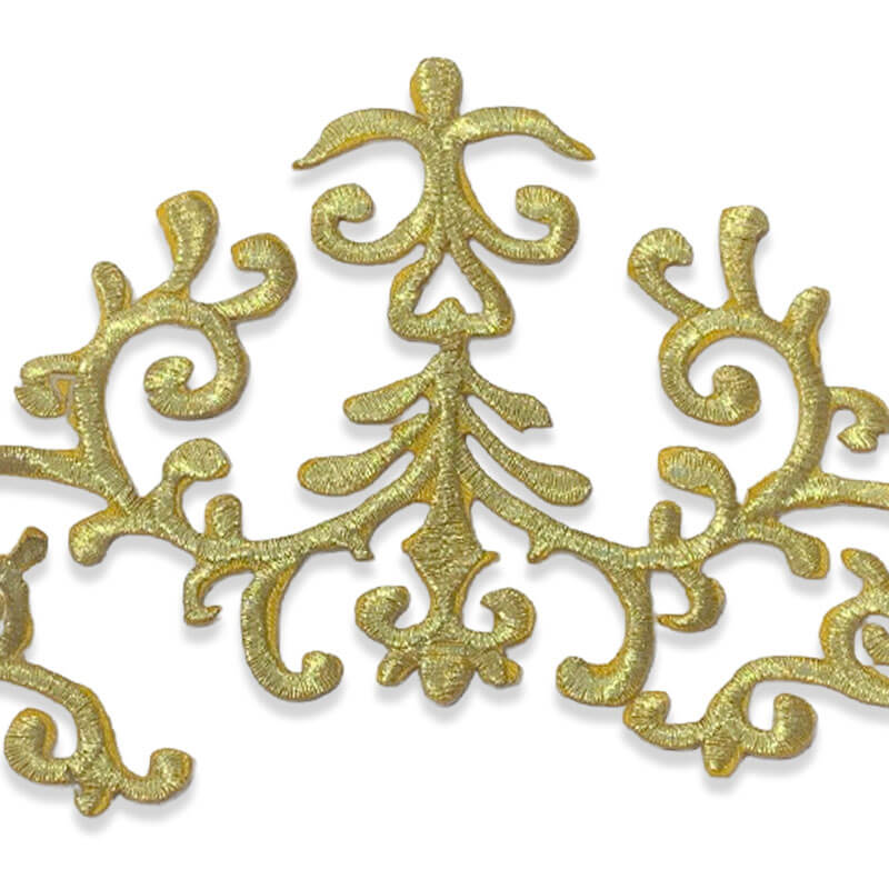 Detalle de aplique bordado ornamental barroco de 25 cm para prendas