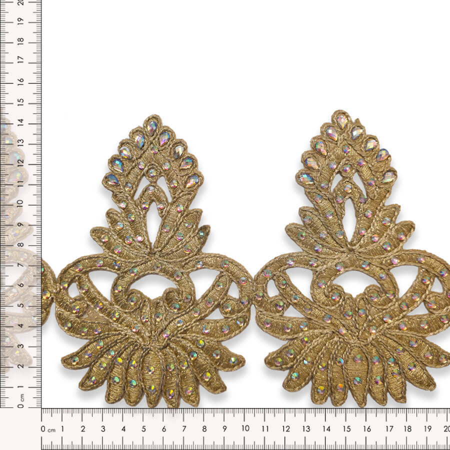 Galón flor grande oro de 14,5 cm para confección
