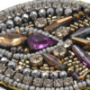 Bordado artesanal con strass y cuentas brillantes