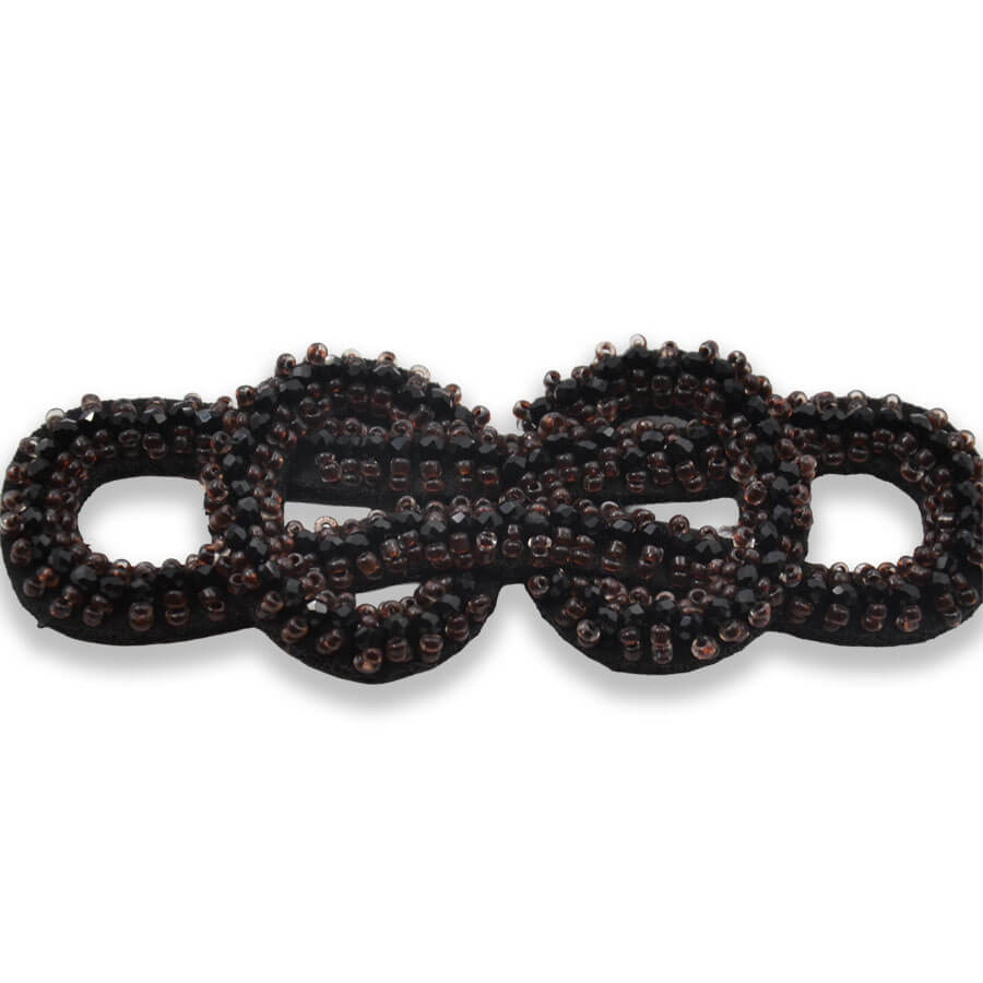 Aplique decorativo negro con abalorios