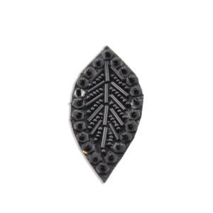 Hoja con pedrería para personalizar prendas